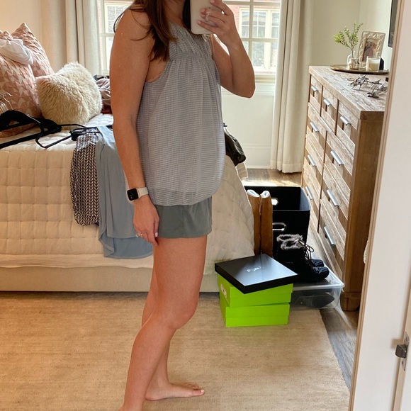 GF Collection Light Blue Patterned Tank - Picture 3 of 5